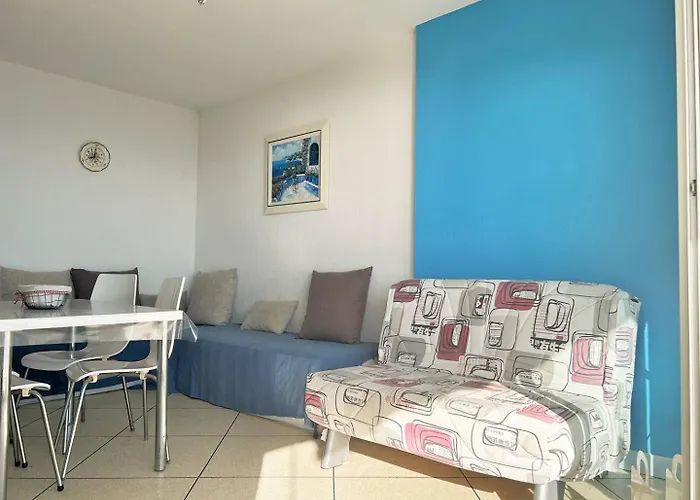 Lv280-g025 2 Couchages *