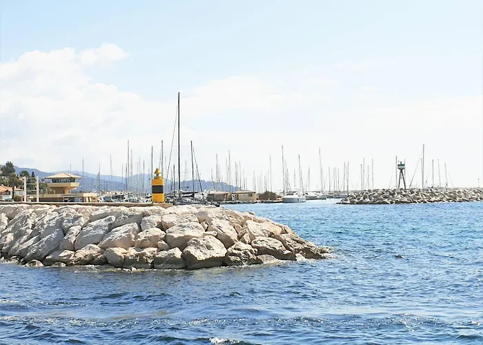 Lv280-g025 2 Couchages * Le Lavandou